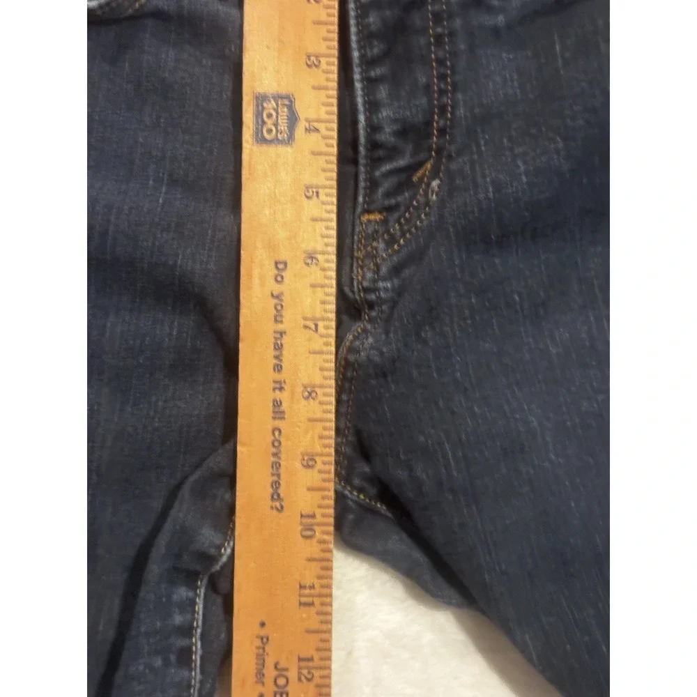 Levis *** tag